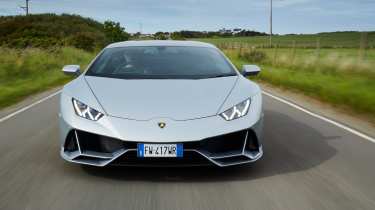 Lamborghini Huracán Evo front
