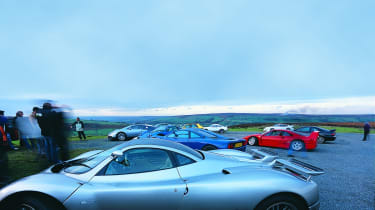 Pagani Zonda S with the issue 100 cars