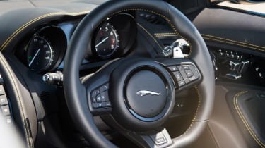 Jaguar F-type 400 Sport steering wheel
