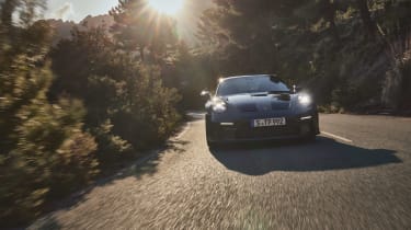 Porsche 911 GT3 Touring – nose