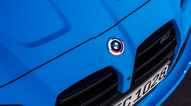 BMW info logo