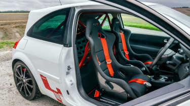 Renault Sport Mégane R26.R interior