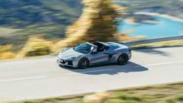 Chevrolet Corvette E-Ray 