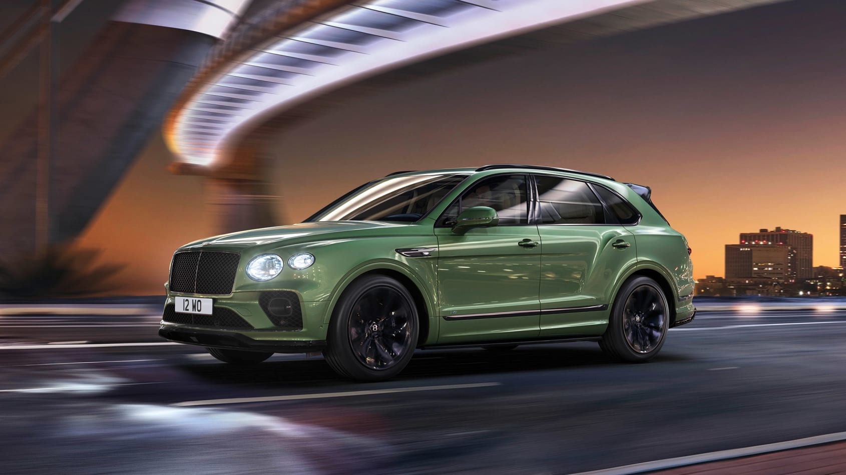 [Image: New-Bentayga---Alpine-Green---3.jpg]