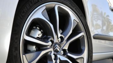 New Citroen DS4 review and pictures