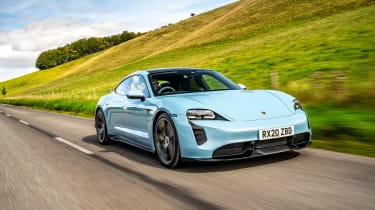 Porsche Taycan 2021 review - 4S tracking