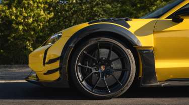 Porsche Taycan Turbo GT Manthey Kit