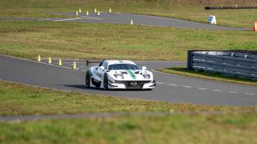 Bosch JS2 RH2 hydrogen race car – front