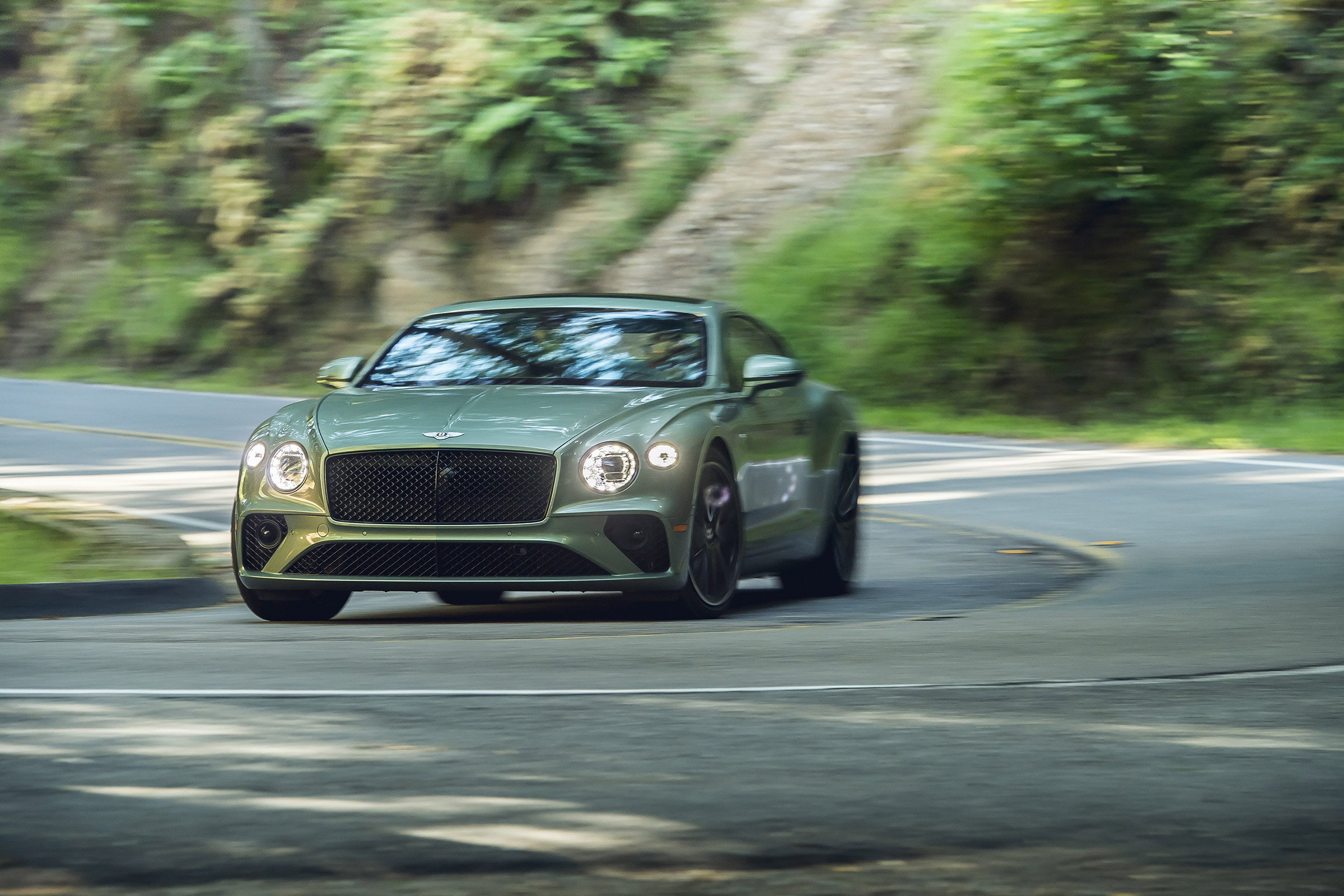 2019 Bentley Continental Gt V8 Review The Driver S Conti