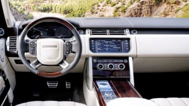2013 Range Rover interior