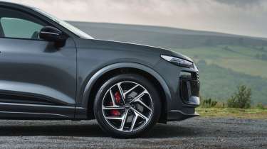 Audi SQ6 e-tron