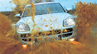 Porsche Cayenne off road mud