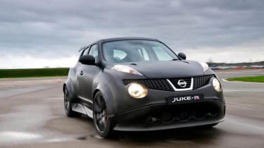 Nissan Juke-R in testing