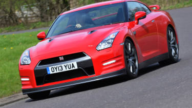 2013 Nissan GT-R red