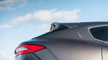 Maserati Levante - rear spoiler
