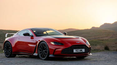 Aston Martin V12 Vantage review – front quarter static