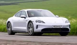 Porsche Taycan rwd