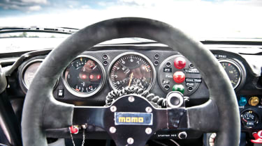 Porsche 961 interior dials