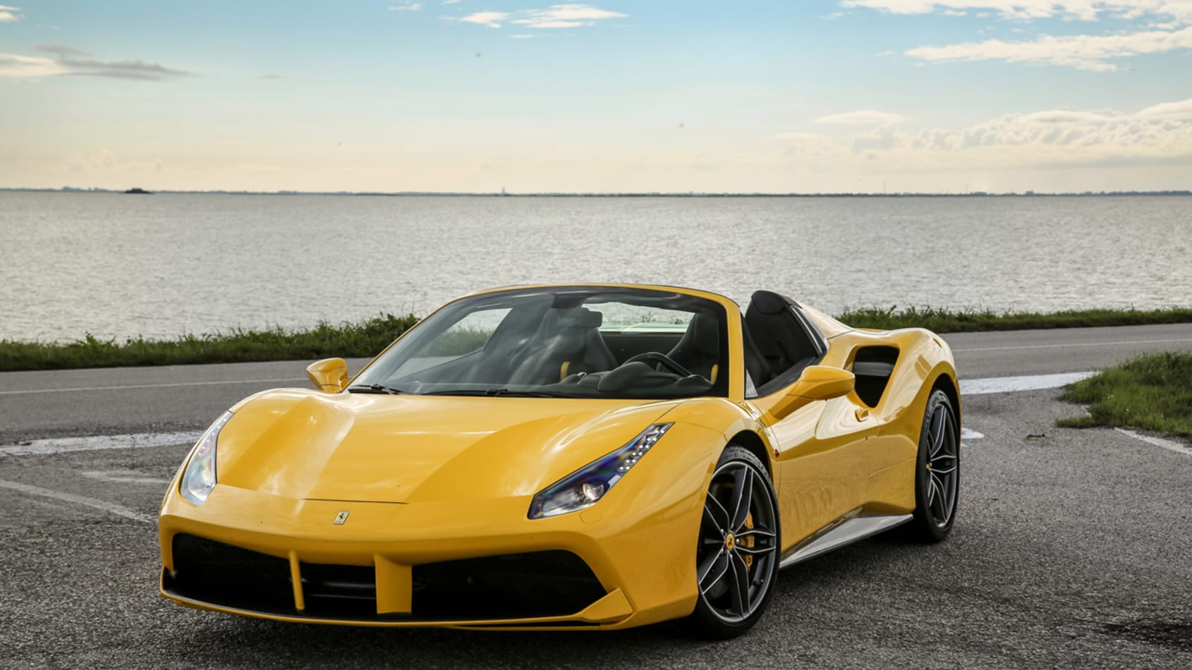 Ferrari 488 Spider review - performance, specs and 0-60 time | | evo