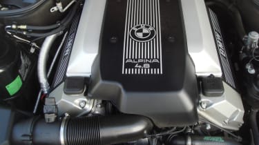 BMW Alpina Roadster V8 engine