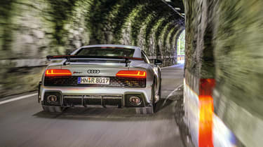 Audi R8 V10 GT RWD v Lamborghini Huracan Tecnica