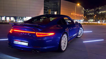 Porsche 911 5M Fans Facebook edition