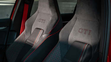 Volkswagen Golf GTI Edition 50 – seats
