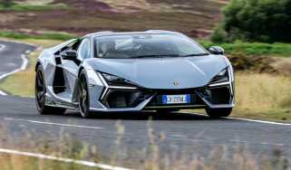 Lamborghini Revuelto