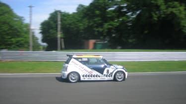 Oulton Park evo trackday pictures