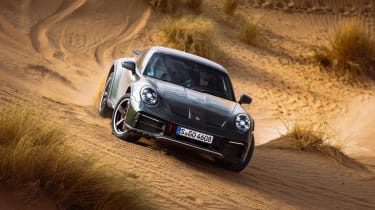 Porsche 911 Dakar – front