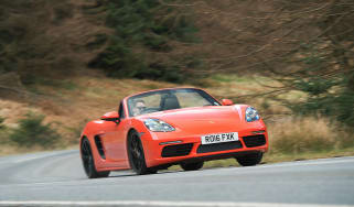 Porsche 718 Boxster S - drive 2