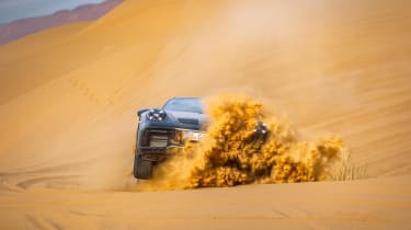 Porsche 911 Dakar – nose
