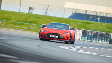 Aston Martin V12 Vantage MH – front cornering track