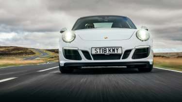 Porsche 911 Carrera GTS