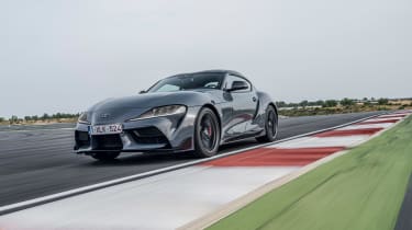 Toyota GR Supra 6MT – front tracking
