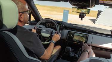 Range Rover Sport electric interior