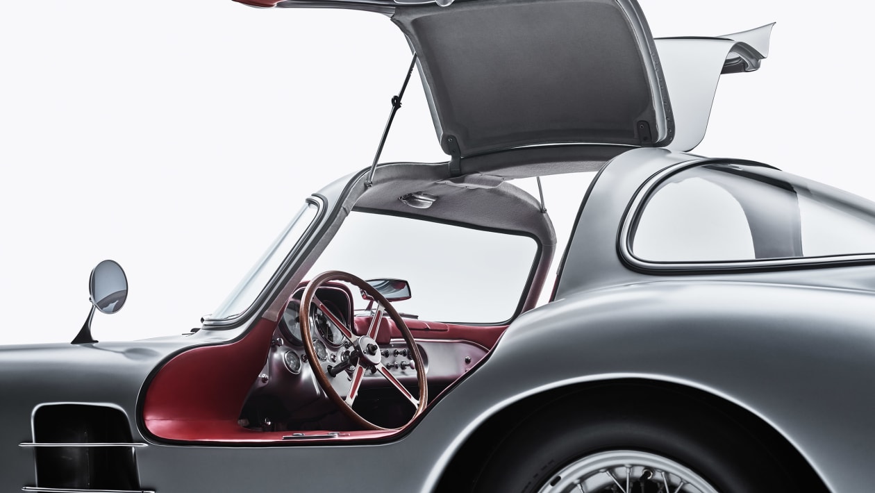 SAF_MB_SLR300_SIDESHOTS_01_0182_Rev-F_ICv2_lh1xvn.jpg