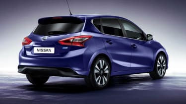 Nissan Pulsar blue