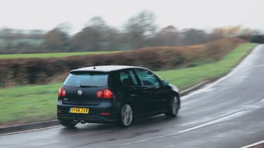 VW Golf R32