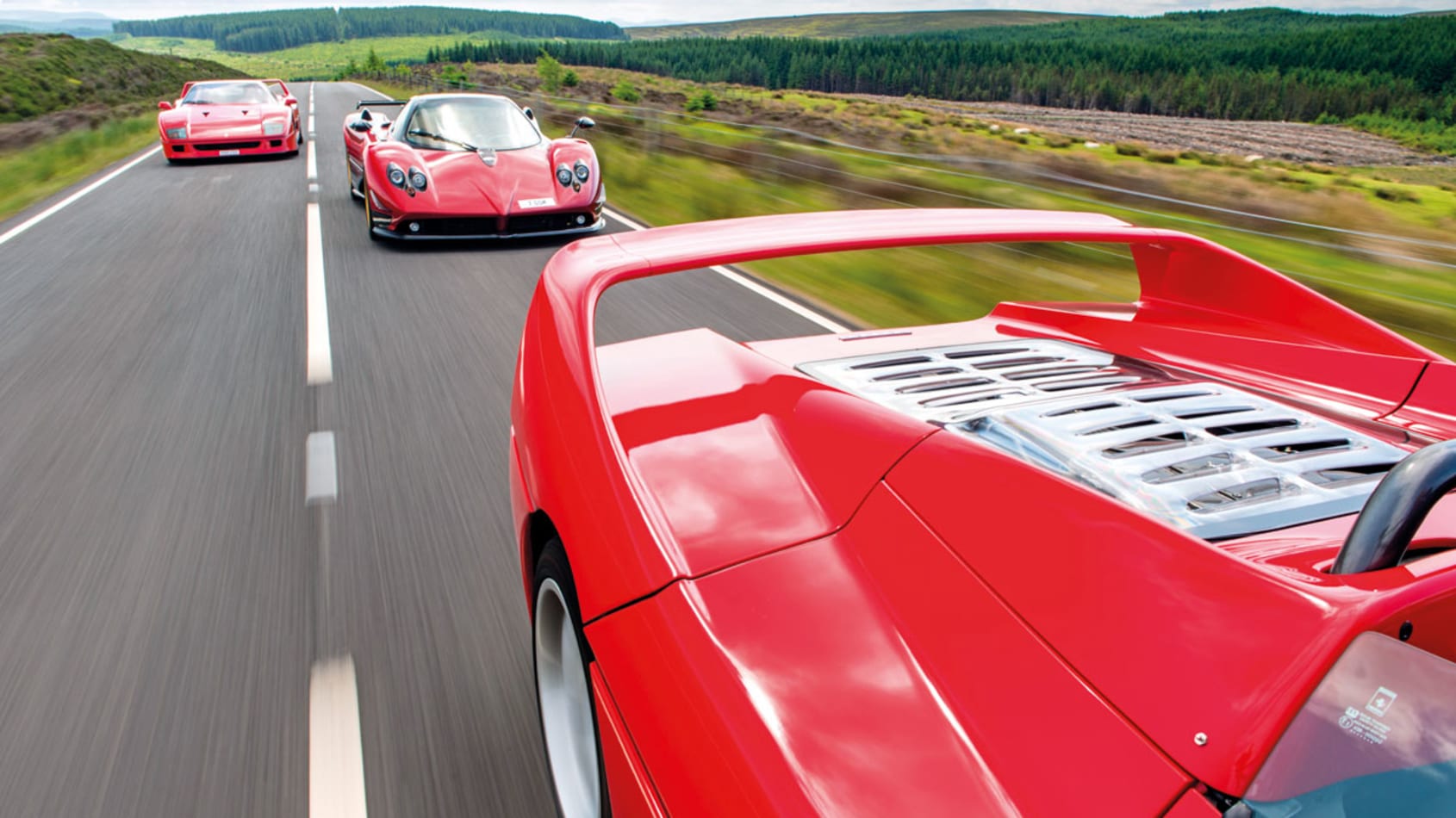 McLaren F1 and Ferrari F40 vs Analogue supercar rivals video - Pictures