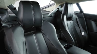 Aston Martin V8 Vantage seats