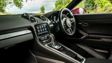 Porsche Cayman Style Edition interior