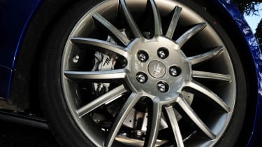Maserati Granturismo S auto wheel