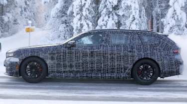 2027 BMW M5 Touring spied