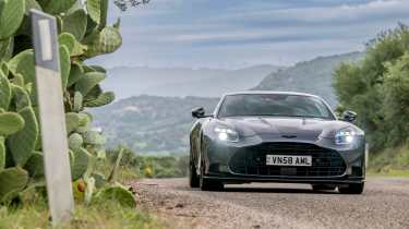 Aston Martin Vanquish – front