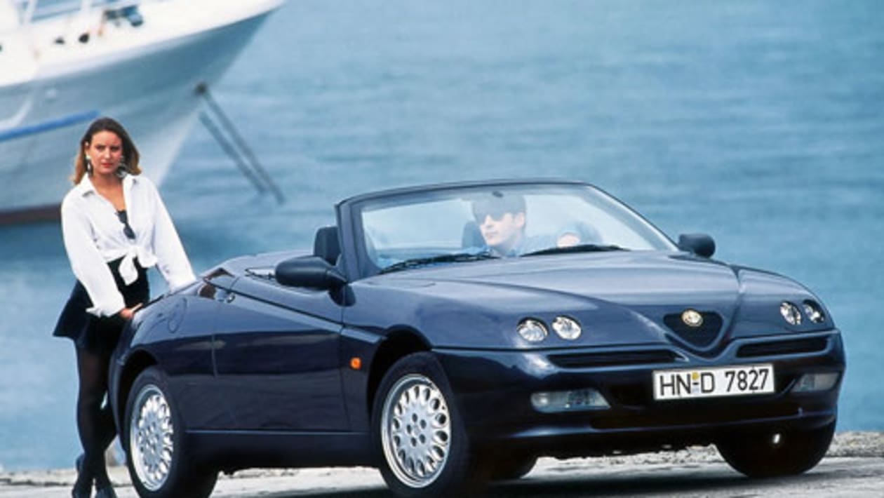 Alfa Romeo Spider 1995 2006 buying guide history and