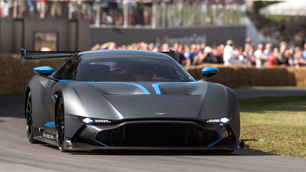 Aston Martin Vulcan РѕР±РѕРё