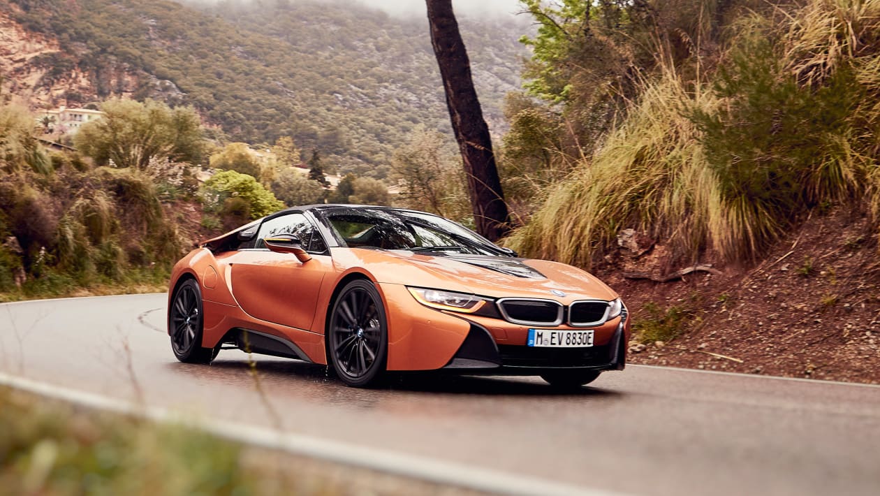 BMW i8 Roadster - pictures | evo