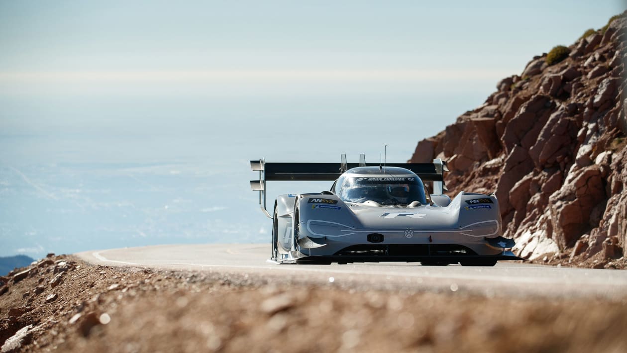 Volkswagen ID R smashes Pikes Peak record by over 15 secs evo