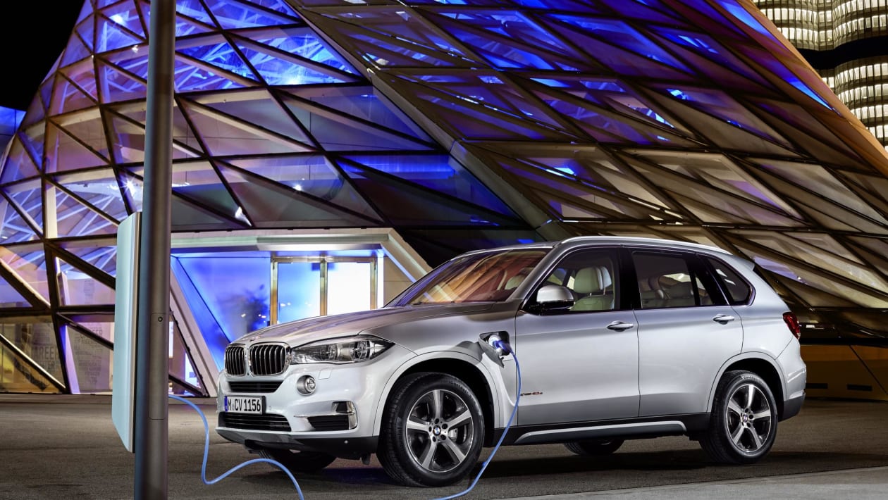 BMW X5 xDrive40e – BMW’s first plug-in hybrid SUV arrives | evo
